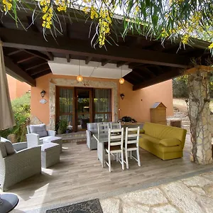 Residenza I Ginepri Ferienhaus Domus De Maria